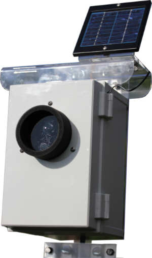 Box-extension with solar panel